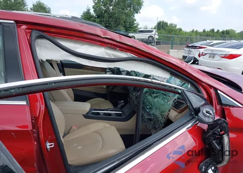 2015 Hyundai Sonata Limited из США, поврежденный, VIN 5NPE34AF8FH068646